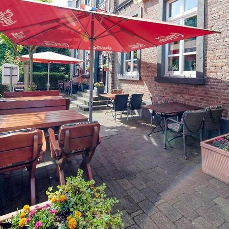 Hotel Restaurant Mathildenhof Pulheim Exterior foto
